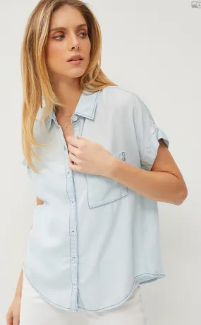 Be Cool Chambray Short Sleeve Shirt