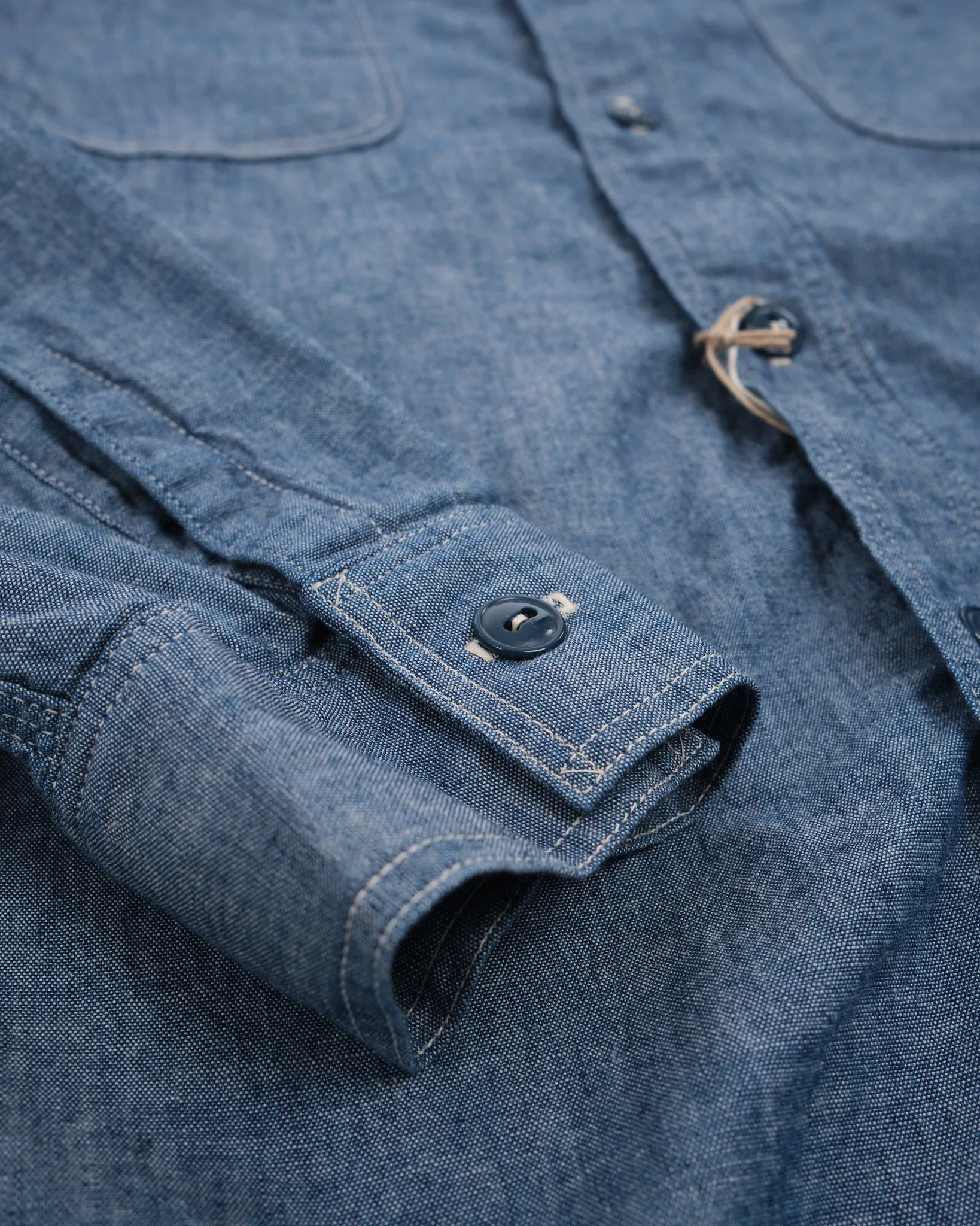 CHAMBRAY WORK SHIRT