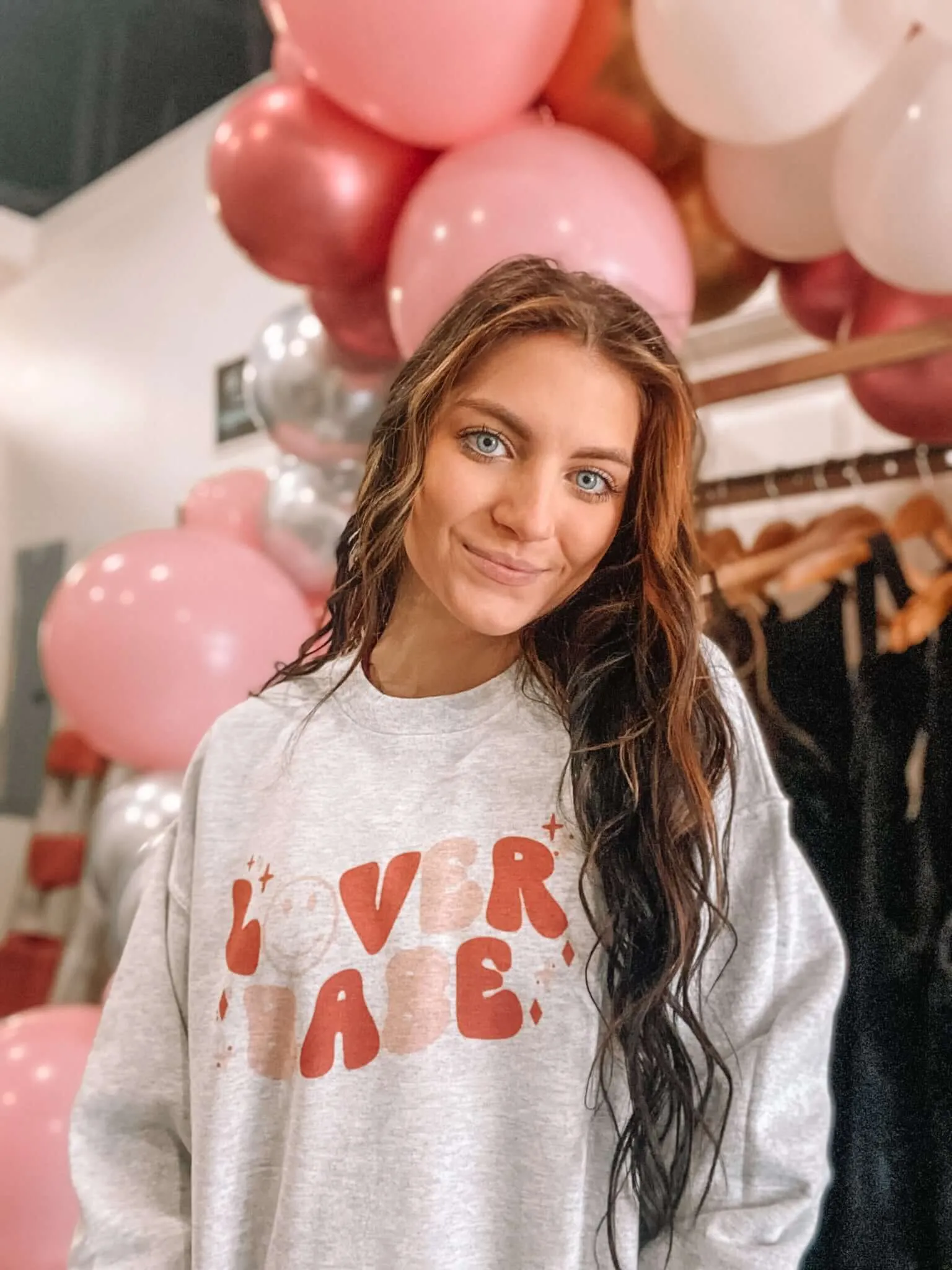 Lover Babe Graphic Sweatshirt