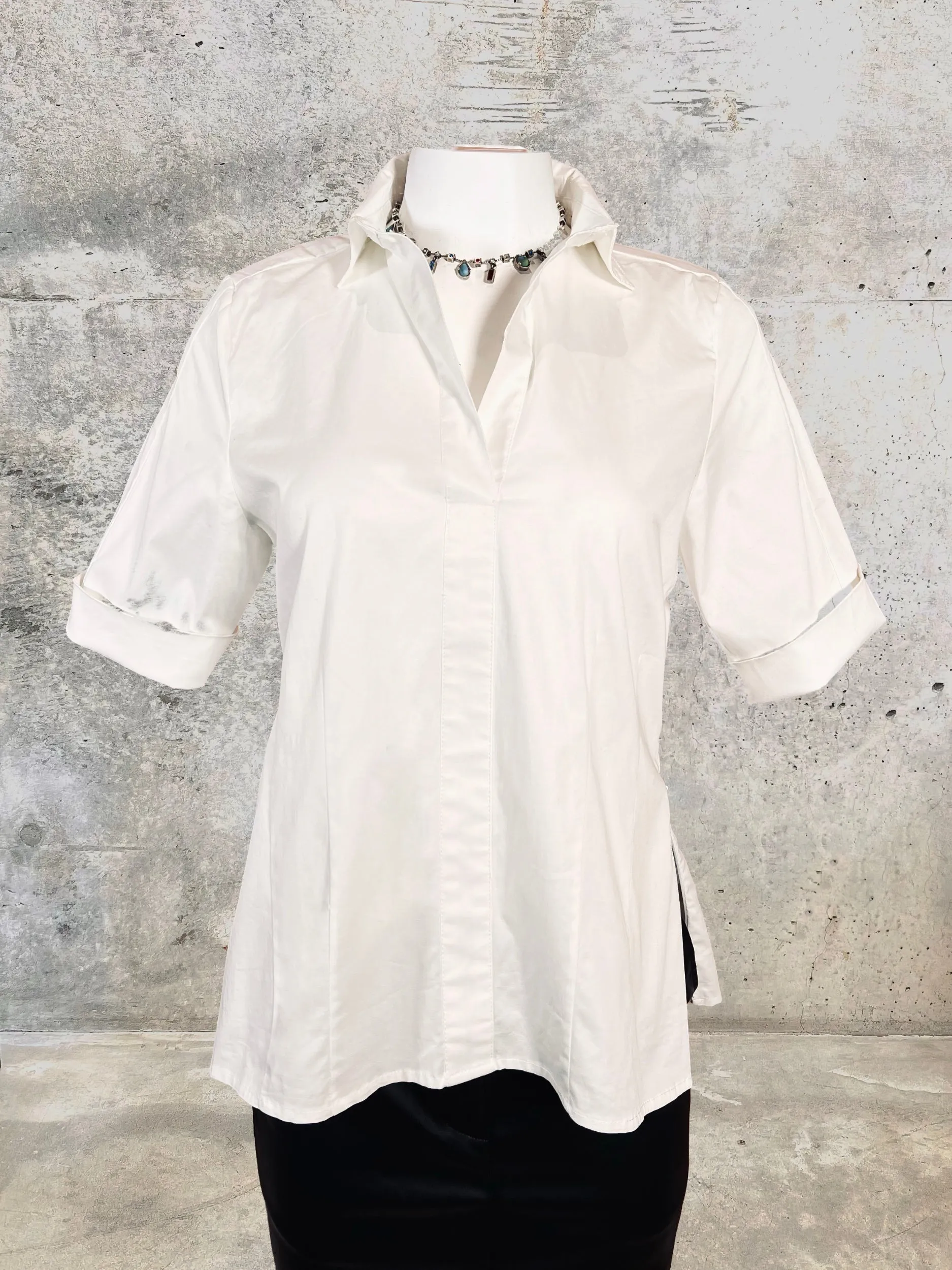 White Organic Cotton Elbow Sleeve Polo Collar Top with Stretch - The Franklin